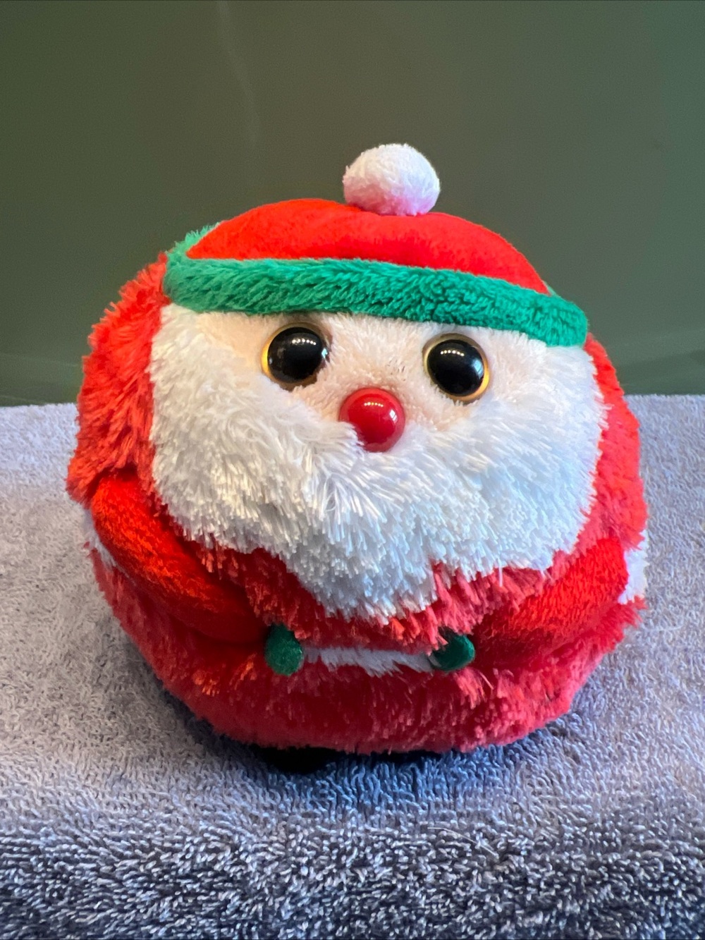 Ty Beanie Ballz Kringle Santa Red 4” Plush Stuffed Animal Ball 2011